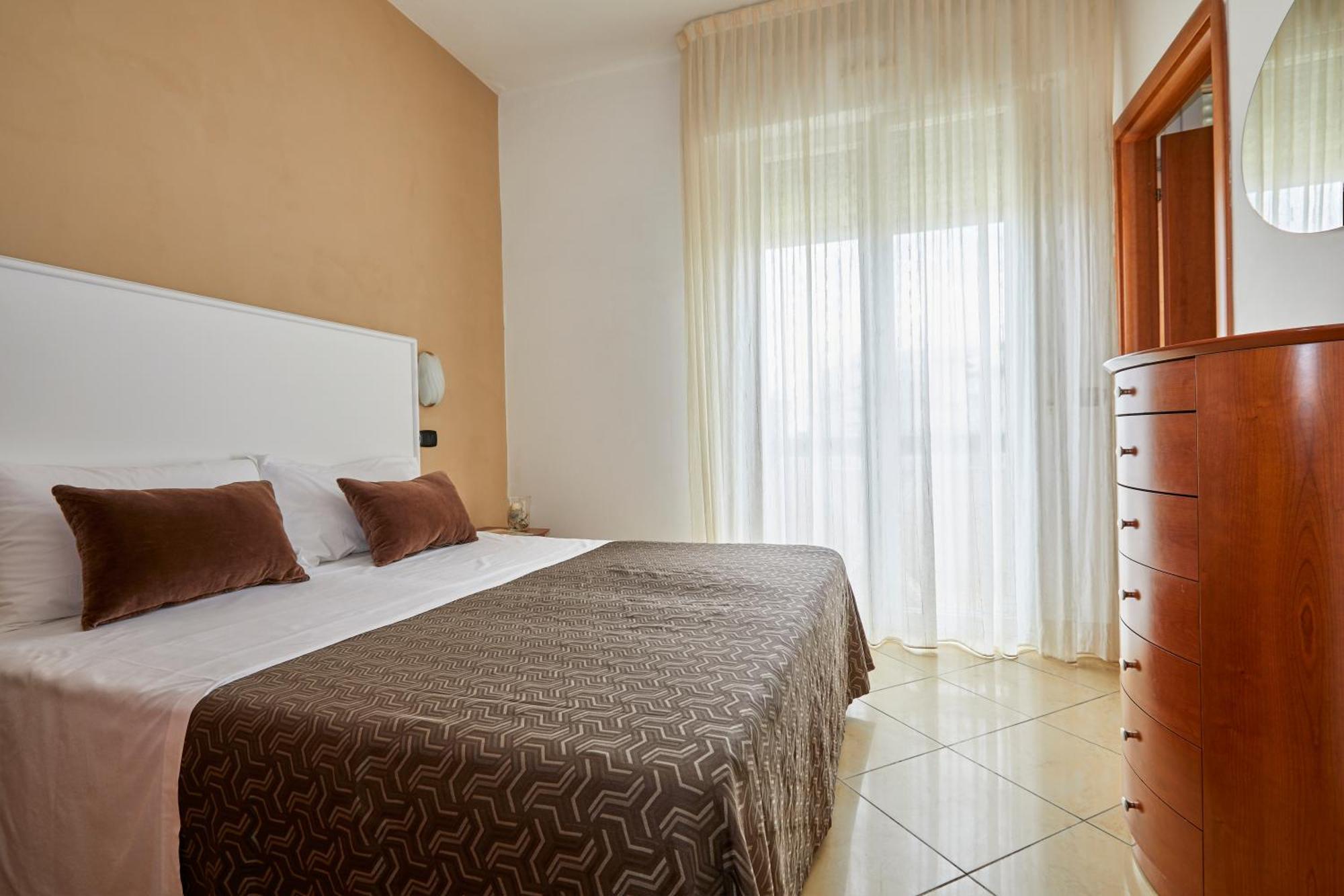 Residence Fellini Rimini Exterior foto